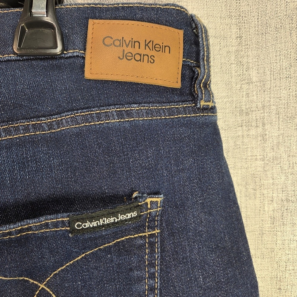 Calvin Klein Jeans Womens Shorts 90's High Rise Mom Denim 16/33 Festival Stretch - Picture 5 of 7